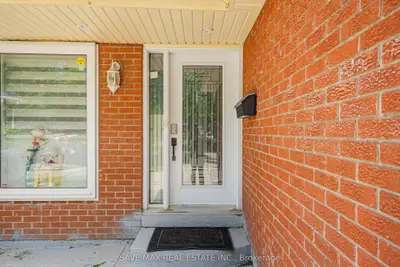 22 Foxacre Row, Brampton, On L6v 3p5