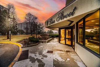 8 Lisa Street 903, Brampton, On L6t 4s6
