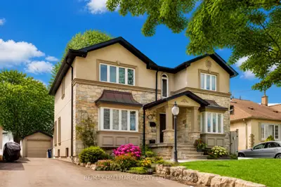 76 Ashbourne Drive, Toronto, On M9b 4h5