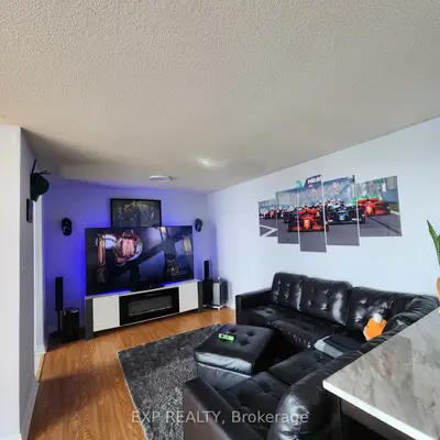 550 Webb (shared Space) Drive 409, Mississauga, On L5b 3y4