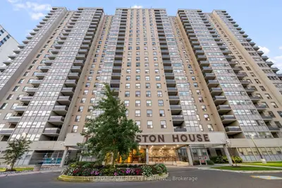 75 Emmett Avenue 503, Toronto, On M6m 5a7