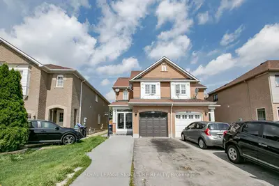 941 Mandolin Place, Mississauga, On L5w 1s3