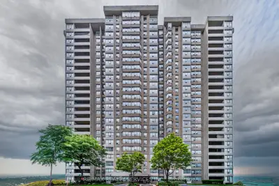 30 Malta Avenue 1106, Brampton, On L6y 4s5