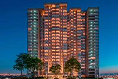 30 Malta Avenue 1106, Brampton, On L6y 4s5