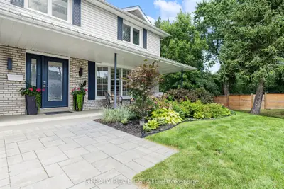 36 Hawthorne Road, Toronto, On M9r 1p3