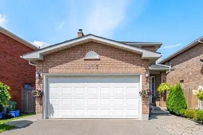 1117 Sherwood Mills Boulevard, Mississauga, On L5v 1s8