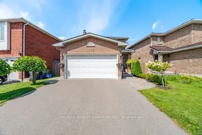 1117 Sherwood Mills Boulevard, Mississauga, On L5v 1s8