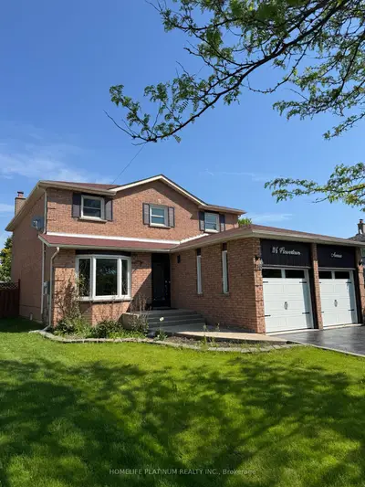116 Flowertown Avenue, Brampton, On L6x 3y6