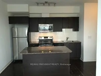 385 Prince Of Wales Drive 2102, Mississauga, On L5b 0c6
