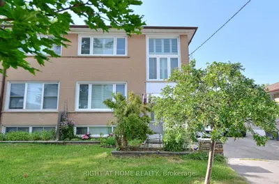 50 Chalkfarm Drive, Toronto, On M3l 1l2