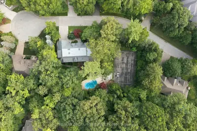 2035 Heartwood Court, Mississauga, On L5c 4p7
