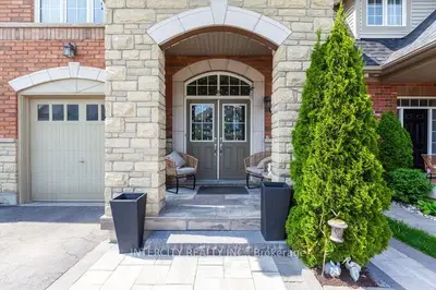 52 Mcpherson Road, Caledon, On L7c 4a7