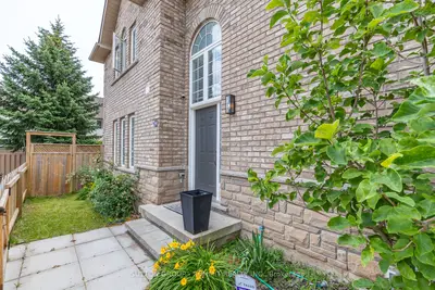 4055 Forest Run Avenue S 54, Burlington, On L7m 5b8