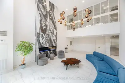 1580 Mississauga Valley Boulevard 301, Mississauga, On L5a 3t8