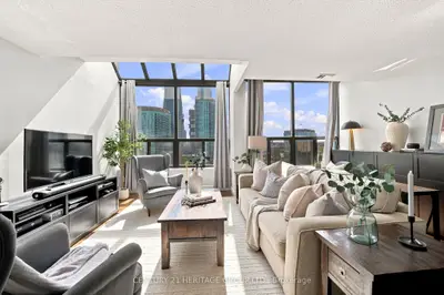 200 Robert Speck Parkway Ph1, Mississauga, On L4z 1s3