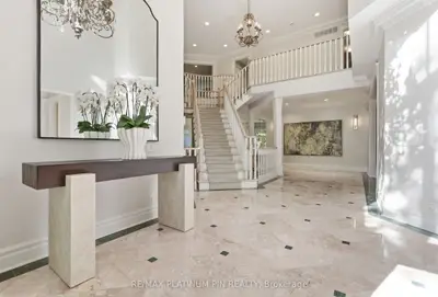 1843 O'neil Court, Mississauga, On L5l 5x6
