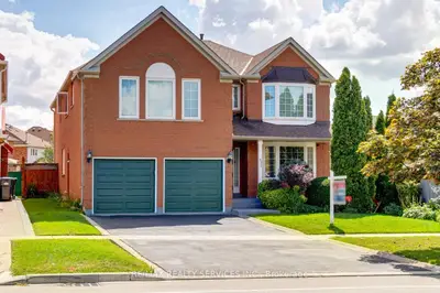 671 Peter Robertson Boulevard, Brampton, On L6r 1l8