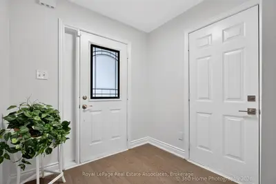 43 Hillsburgh Drive, Brampton, On L6x 4z4