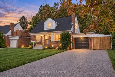 1536 Applewood Road, Mississauga, On L5e 2m3