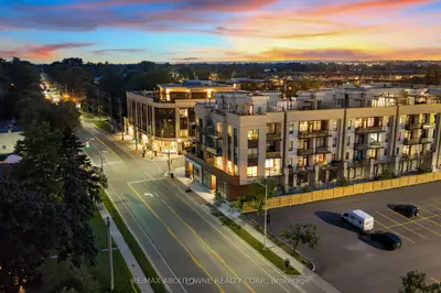 123 Maurice Drive 214, Oakville, On L6k 2w6