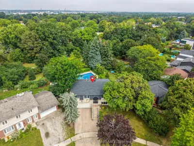 2483 Yarmouth Crescent, Oakville, On L6l 2m9