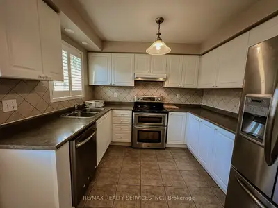 41 Sandyshores Drive, Brampton, On L6r 2h2