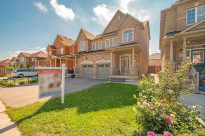 116 Lesabre Crescent, Brampton, On L6p 0w4