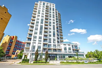 840 Queen's Plate Drive 612, Toronto, On M9w 0e7