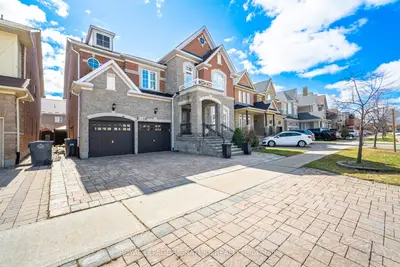 3146 Tacc Drive, Mississauga, On L5m 0b6