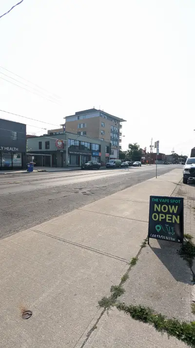 1289 Weston Road, Toronto, On M6m 4r2