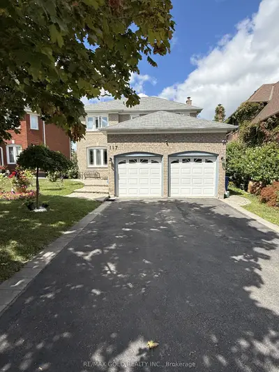 117 Sal Circle, Brampton, On L6r 1h5