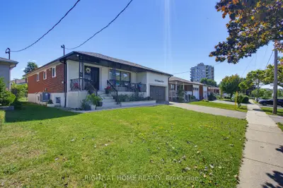 363 Sentinel Road, Toronto, On M3j 1v1