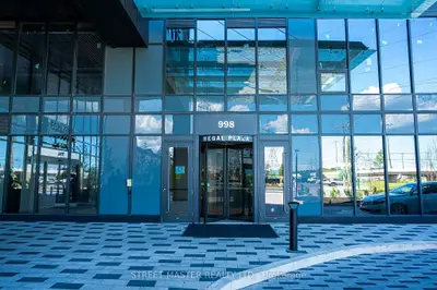 998 Martin Grover Road 317, Toronto, On M9w 0g6