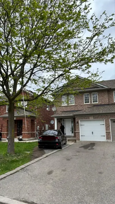 29 Dunure Crescent, Brampton, On L7a 2y6