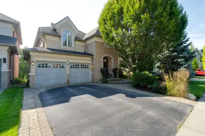167 Innville Crescent, Oakville, On L6l 0b8