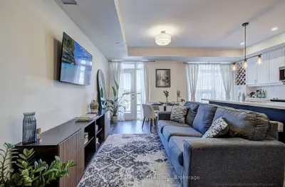 1569 Rose Way 116, Milton, On L9e 1n4