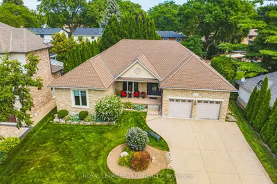231 Pine Cove Road, Burlington, On L7n 1w1