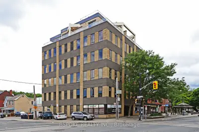 1 St Johns Road 303, Toronto, On M6p 1t7