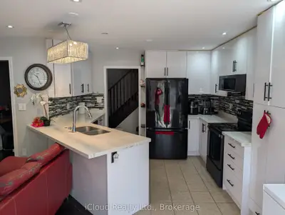 13 Agricola Road, Brampton, On L7a 0v1