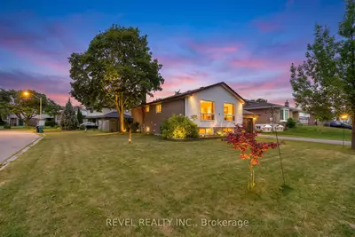 383 Bartley Bull Parkway, Brampton, On L6w 2m1