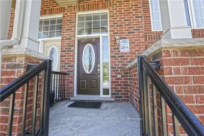 7 Bevington Road, Brampton, On L7a 0r9