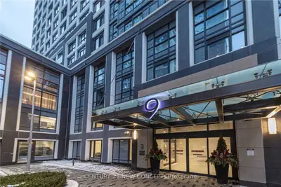 9 Mabelle Avenue 1919, Toronto, On M9a 0e1