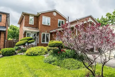 4674 Pemmican Trail, Mississauga, On L4z 2m4