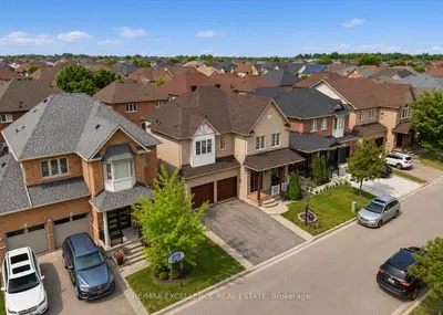 21 Castle Mountain Drive, Brampton, On L6r 2w9