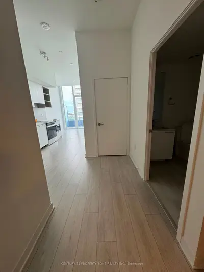 260 Malta Avenue 2612, Brampton, On L6y 6l7