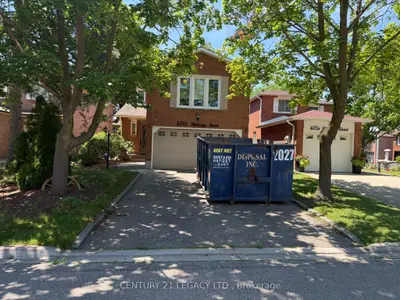 6772 Dolmage Court, Mississauga, On L5n 4v9