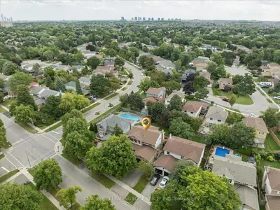 3074 Tours Road, Mississauga, On L5n 3j2