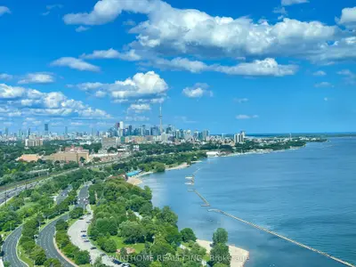 1926 Lake Shore Boulevard W 3706, Toronto, On M6s 1a1