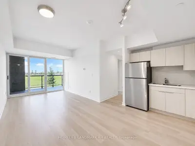 2825 Jane Street 214, Toronto, On M3n 0a8