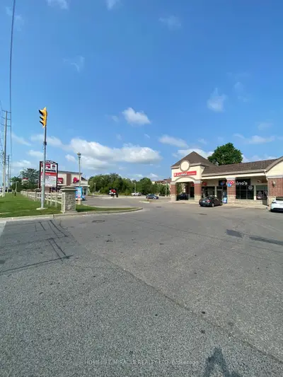 3068 Mayfield Road 5, Brampton, On L6z 0e3